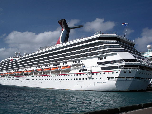 Carnival Glory Cruise to Nowhere - Heart attack